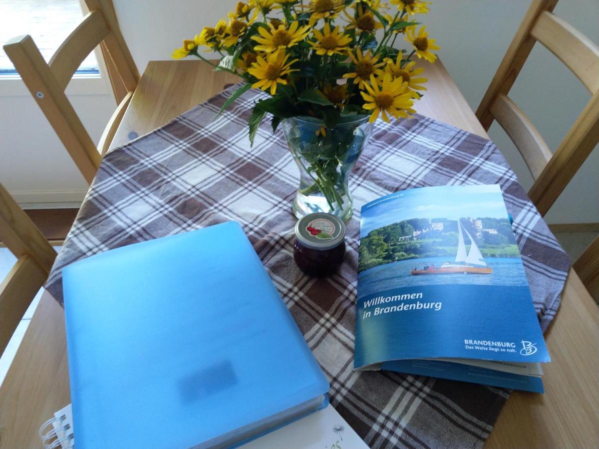 Toms Stuga Ferienwohnung Schoneiche Bagian luar foto